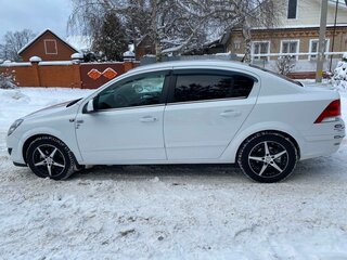 2011 Opel Astra H Рестайлинг, белый, 545000 рублей, вид 1