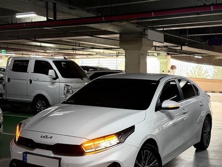 Kia K3 III (BL7)