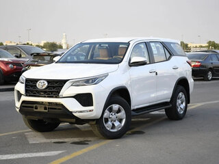 2026 Toyota Fortuner II Рестайлинг, белый, 4680000 рублей, вид 1