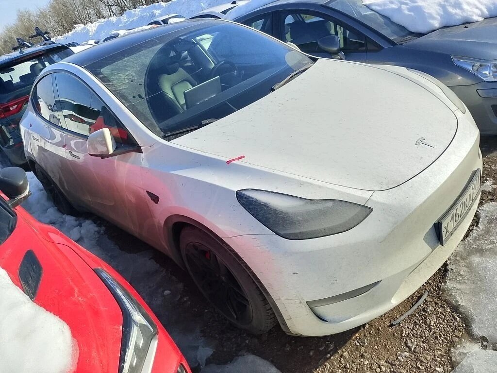 Tesla Model Y Long Range I