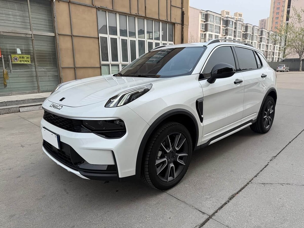 Lynk & Co 01 I Рестайлинг 2