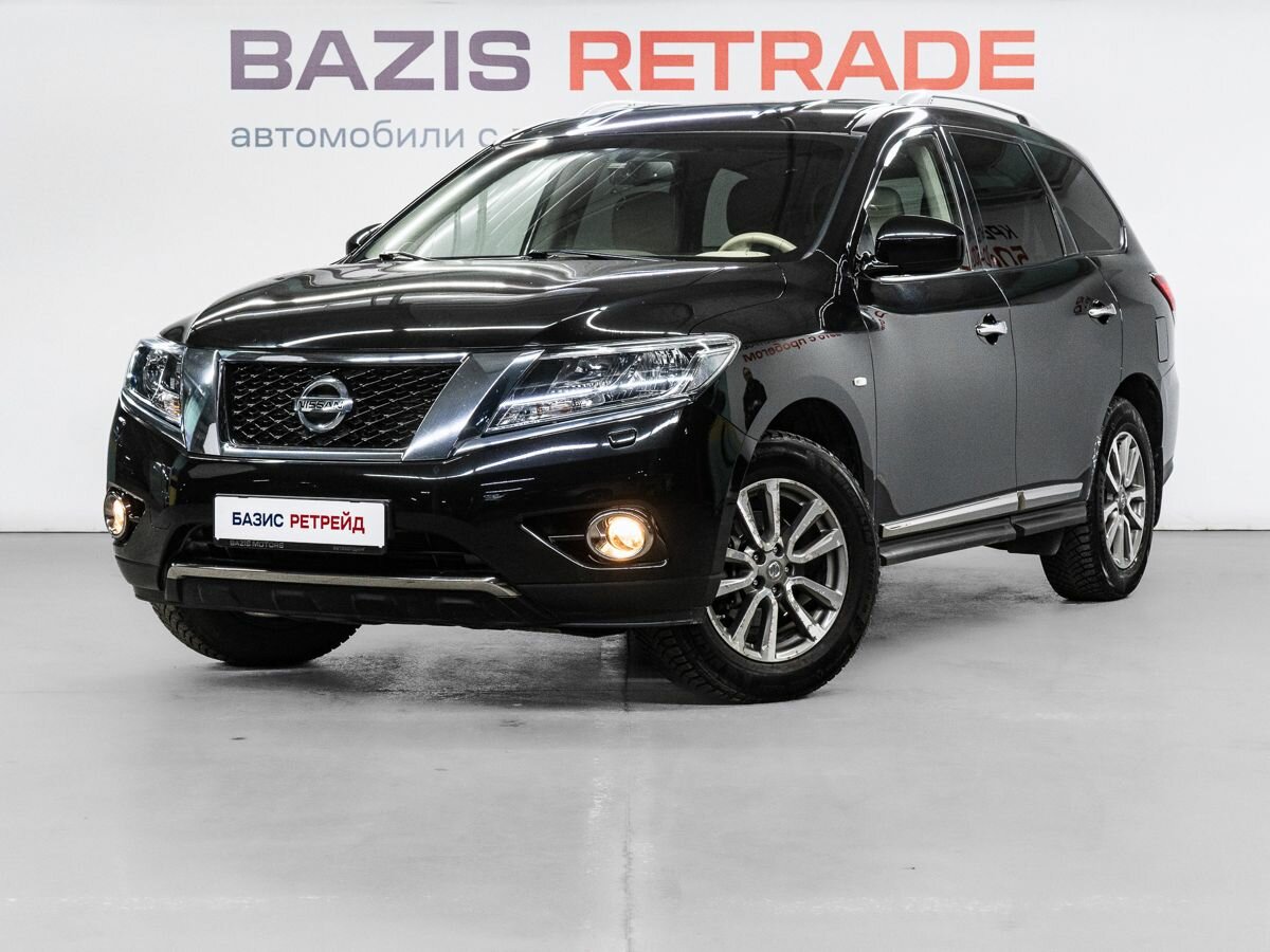 Nissan Pathfinder IV