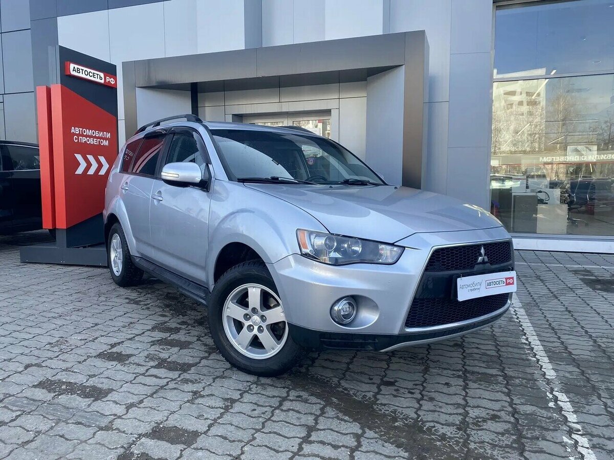 Mitsubishi Outlander II Рестайлинг