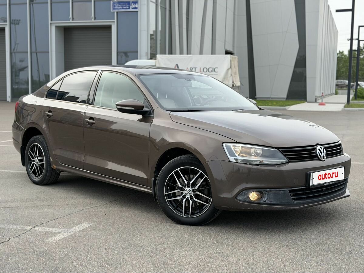 Volkswagen Jetta VI