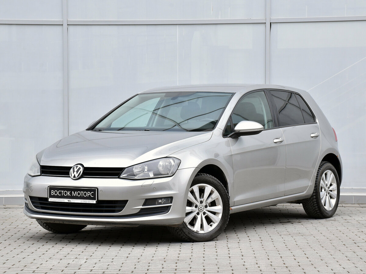 Volkswagen Golf VII