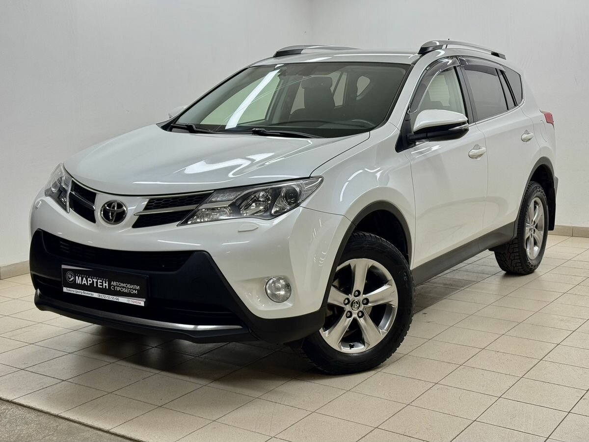 Toyota RAV4 IV (XA40)