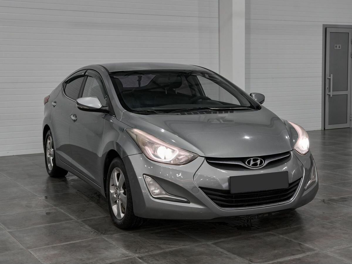 Hyundai Avante V