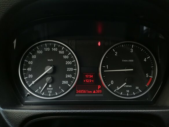 2010 BMW 3 серии 320d xDrive V (E90/E91/E92/E93) Рестайлинг, серый, 999000 рублей - вид 12