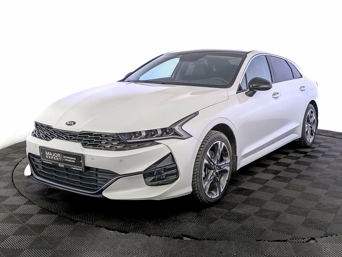 Kia K5 III