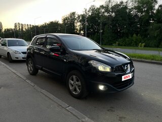 2011 Nissan Qashqai I Рестайлинг, чёрный, 825000 рублей, вид 3