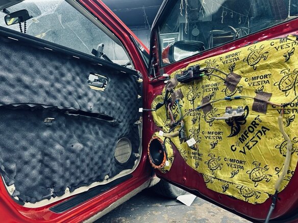 2009 Toyota Prius II Рестайлинг (XW20), красный, 830000 рублей - вид 11