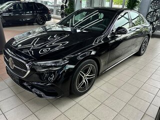 2025 Mercedes-Benz E-Класс 300 VI (W214, S214), чёрный, 9730000 рублей, вид 1