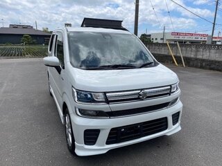 2022 Suzuki Wagon R MHEV VI Рестайлинг, белый, 725000 рублей, вид 1