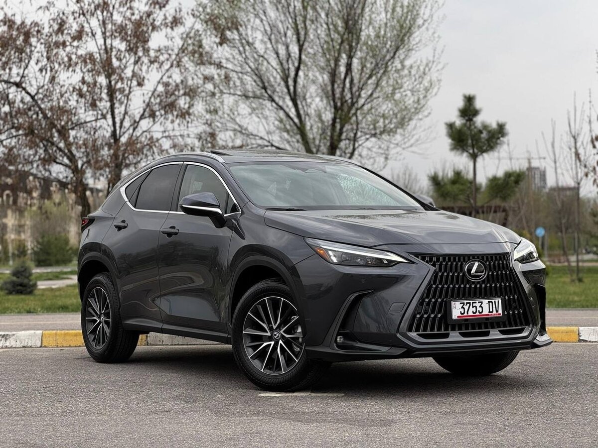 Lexus NX 350 II