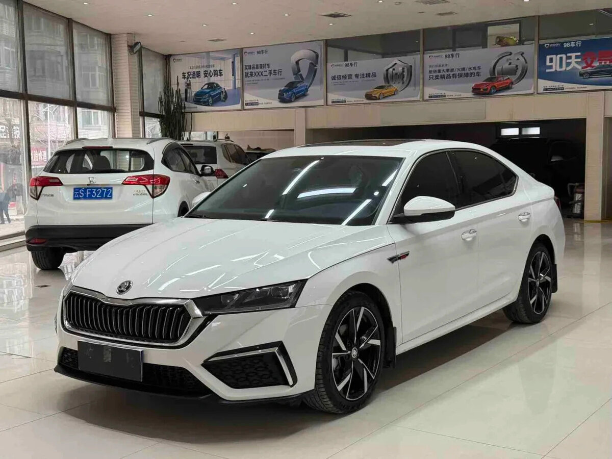 Skoda Octavia IV (A8)