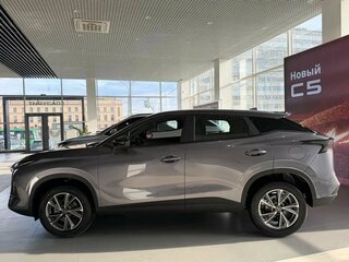2026 Omoda C5 I Рестайлинг, серый, 2349000 рублей, вид 2