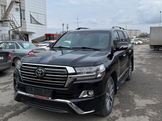 2016 Toyota Land Cruiser 200 Series Рестайлинг 2, чёрный, 6550000 рублей, вид 1