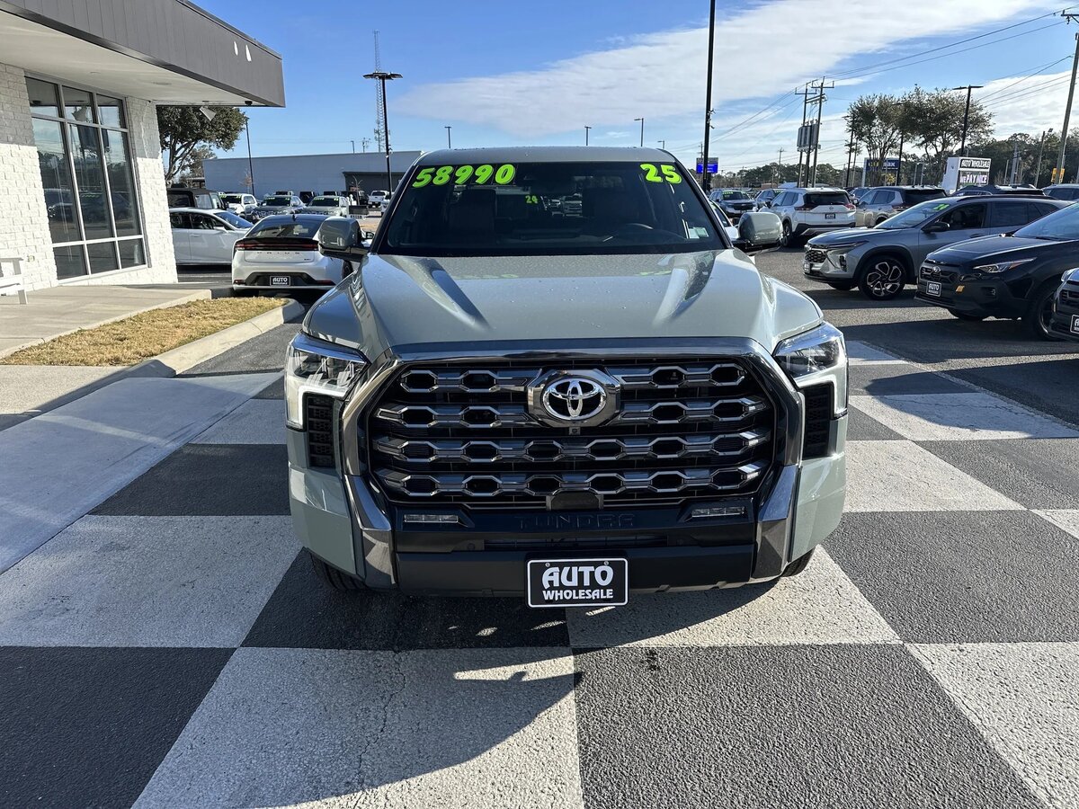 Toyota Tundra Crew Max CrewMax III