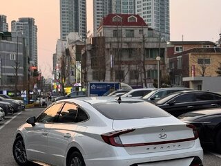 2023 Hyundai Sonata VIII (DN8), белый, 2160000 рублей, вид 4