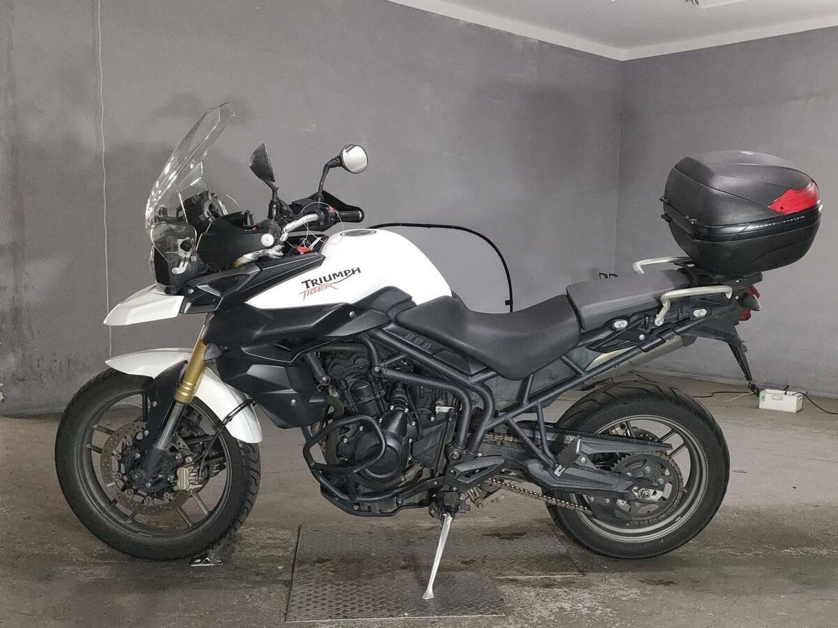 Triumph Tiger 800