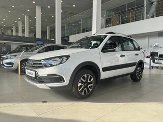 2026 Lada (ВАЗ) Granta Cross I Рестайлинг, белый, 1196000 рублей, вид 1