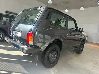 2025 Lada (ВАЗ) Niva Legend Sport, серый, 1715500 рублей, вид 3
