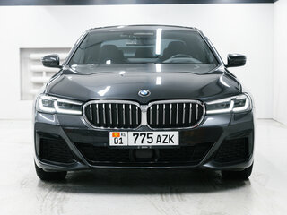 2022 BMW 5 серии 530i xDrive VII (G30/G31/G38) Рестайлинг, чёрный, 3200000 рублей, вид 1