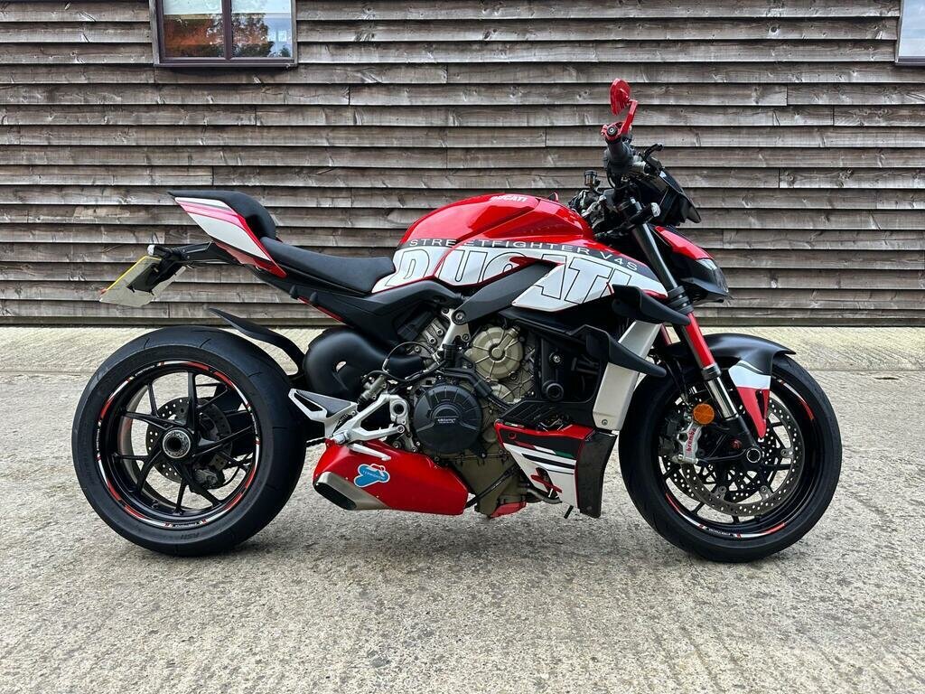 Ducati Streetfighter V4