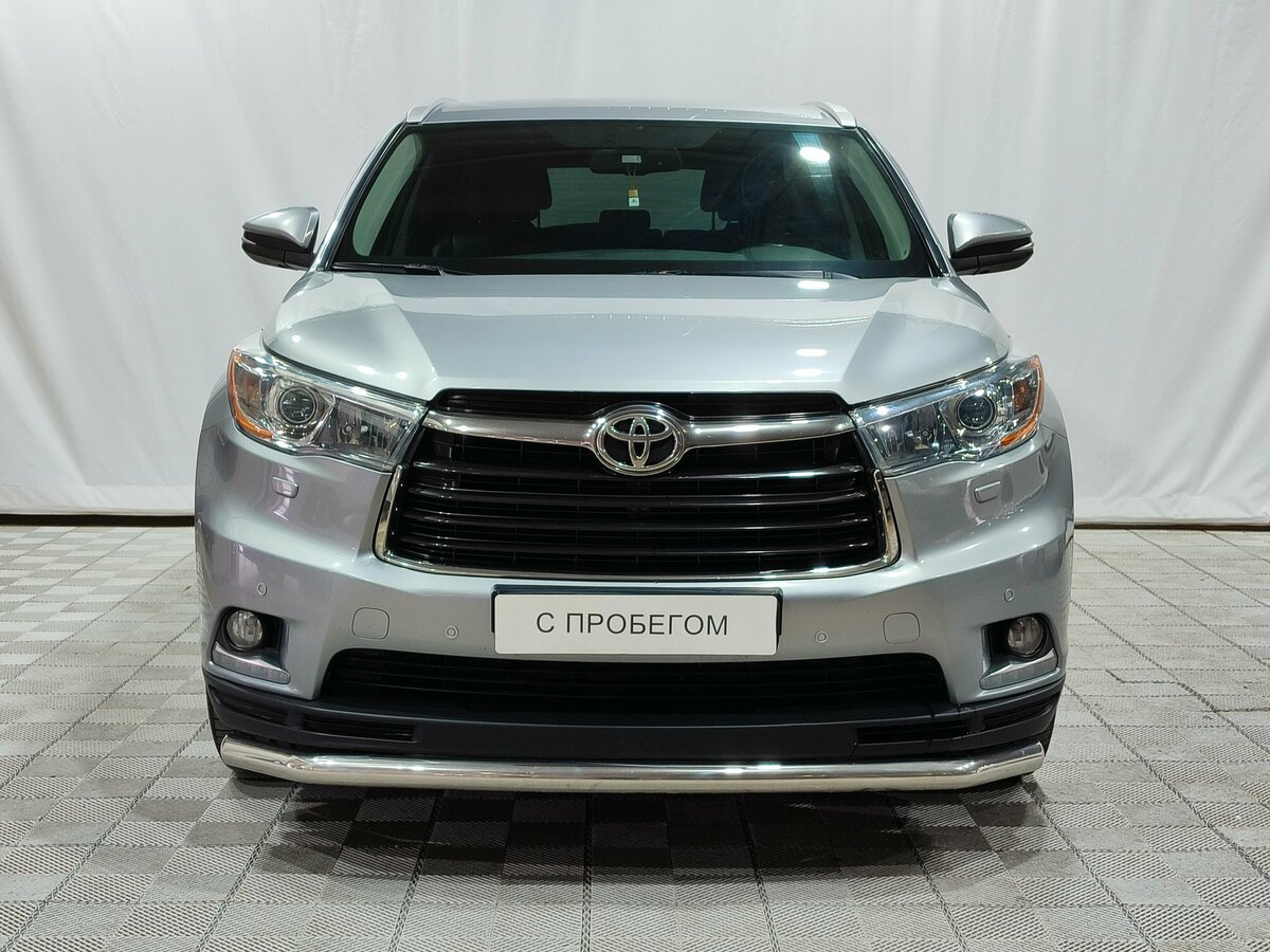 Toyota Highlander III (XU50)