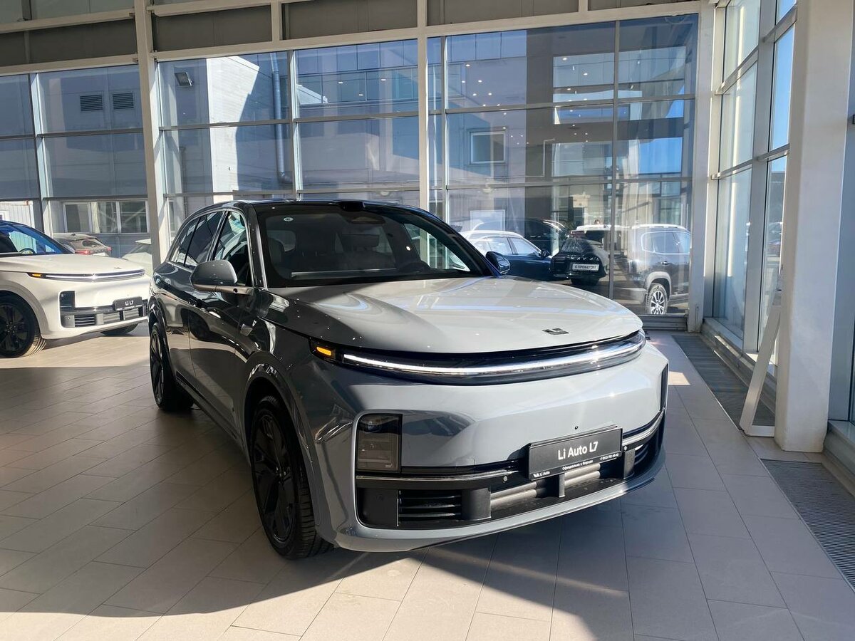 Li Auto (Lixiang) L7 52.3 kWh I Рестайлинг