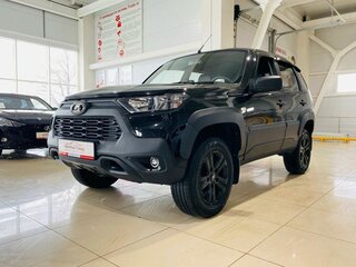 2024 Lada (ВАЗ) Niva Travel I, чёрный, 1280000 рублей, вид 1