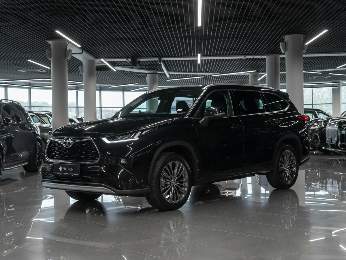 Toyota Highlander IV (XU70)