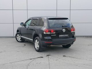 2007 Volkswagen Touareg I Рестайлинг, чёрный, 650000 рублей, вид 5