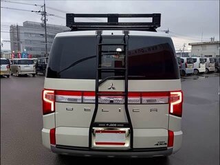 2022 Mitsubishi Delica D:5 I Рестайлинг, белый, 2218000 рублей, вид 4