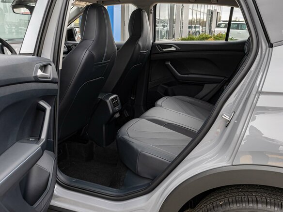 2025 Volkswagen Tharu XR 300 TSI, серый, 2995000 рублей - вид 10