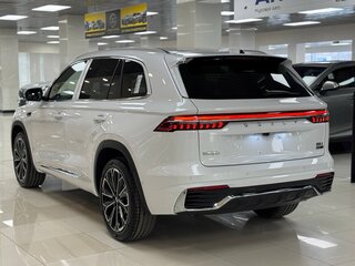 2026 Geely Monjaro (Xingyue L) I Рестайлинг 2, белый, 3749000 рублей, вид 4