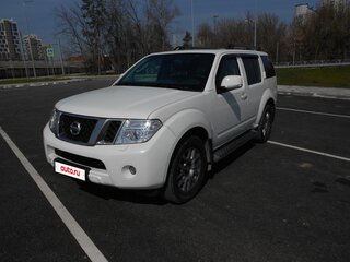 2012 Nissan Pathfinder III Рестайлинг, белый, 1690000 рублей, вид 1
