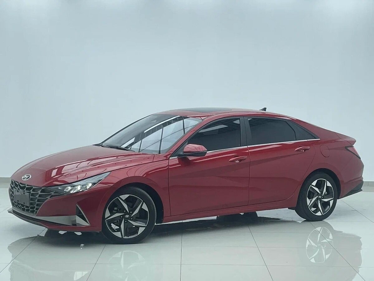 Hyundai Elantra VII (CN7)