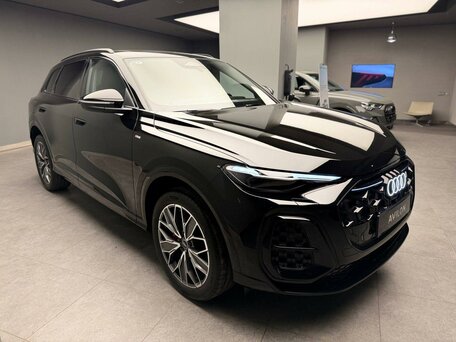 2026 Audi Q5 L III (GU), чёрный, 6650000 рублей, вид 3