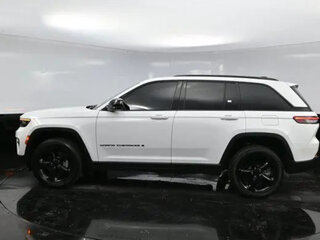 2026 Jeep Grand Cherokee V (WL), белый, 4000000 рублей, вид 4
