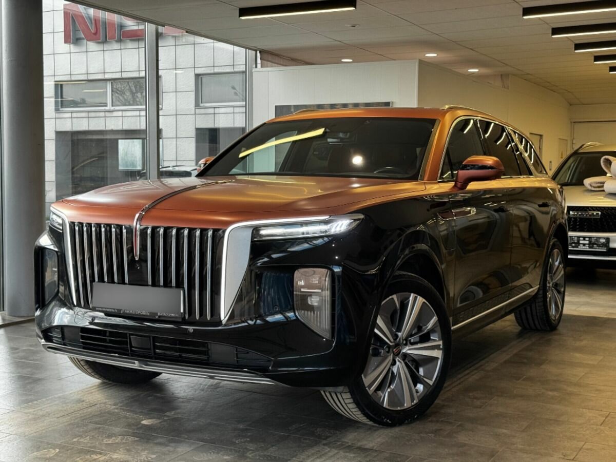 Hongqi E-HS9