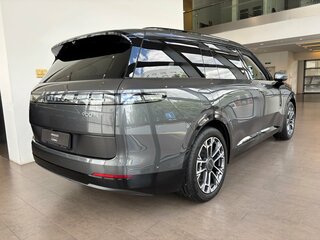 2026 Lynk & Co 900, чёрный, 8550000 рублей, вид 4