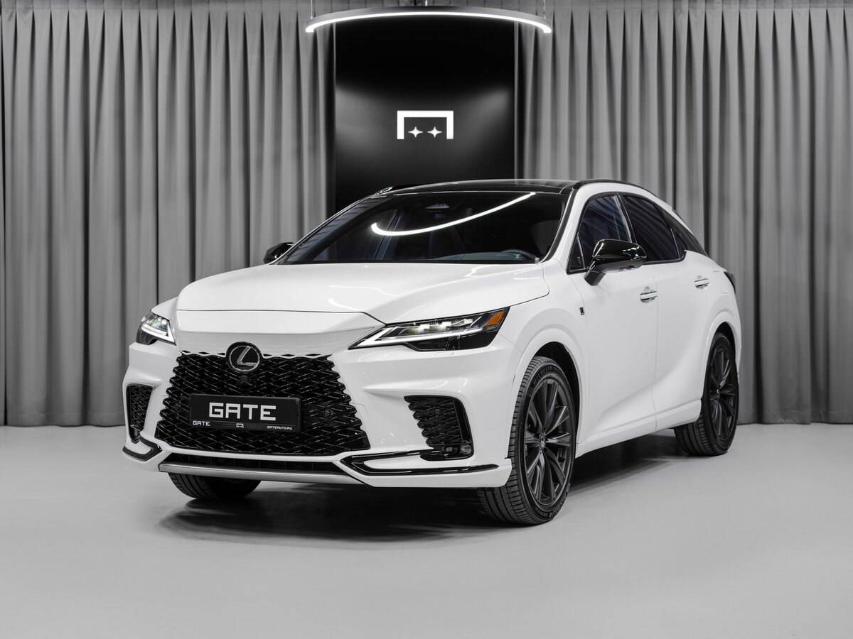 Lexus RX V