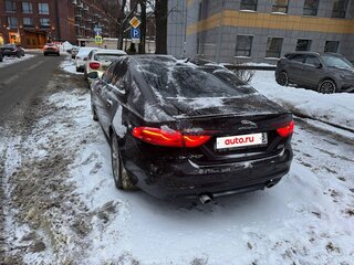 2018 Jaguar XF II, пурпурный, 3000000 рублей, вид 4
