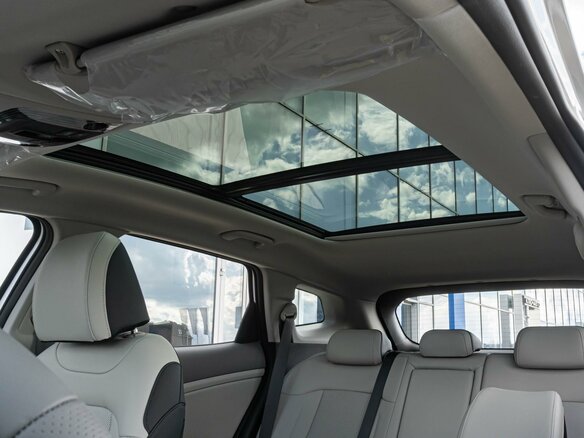 2026 Kia Sportage (China) III (NP) Рестайлинг, белый, 4150000 рублей - вид 11