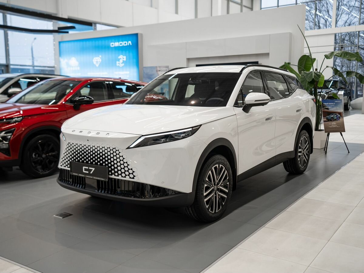 Omoda C7