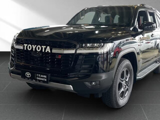 2022 Toyota Land Cruiser 300 Series, чёрный, 11000000 рублей, вид 1