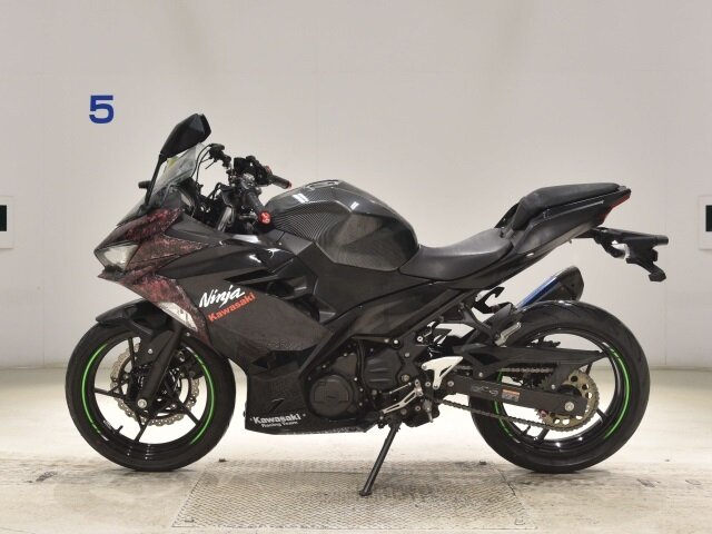 Kawasaki Ninja 400