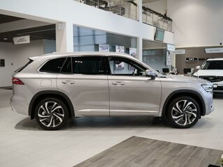 2025 Geely Monjaro I, серебристый, 4640000 рублей, вид 4