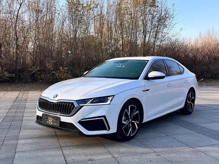 Skoda Octavia IV (A8)